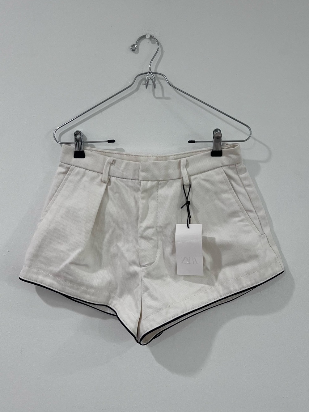 NWT Zara White Cotton Shorts M High Waist Tailored Coastal Minimalist Summer
